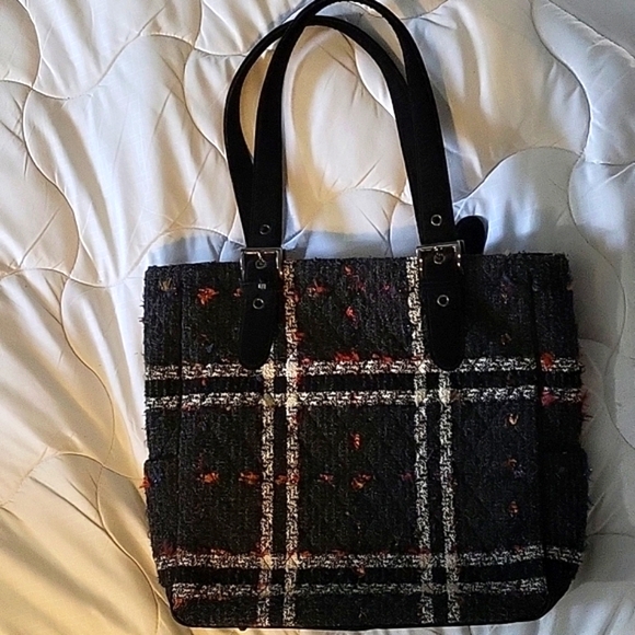 VERA BRADLEY MULTICOLOR TOTE WITH BLACK VELVET HANDLES AND TRIM - Picture 4 of 13